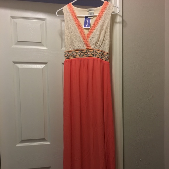 Maxi cream and coral boho semi-formal Flying Tomato floor length chiffon dress - Picture 1 of 4